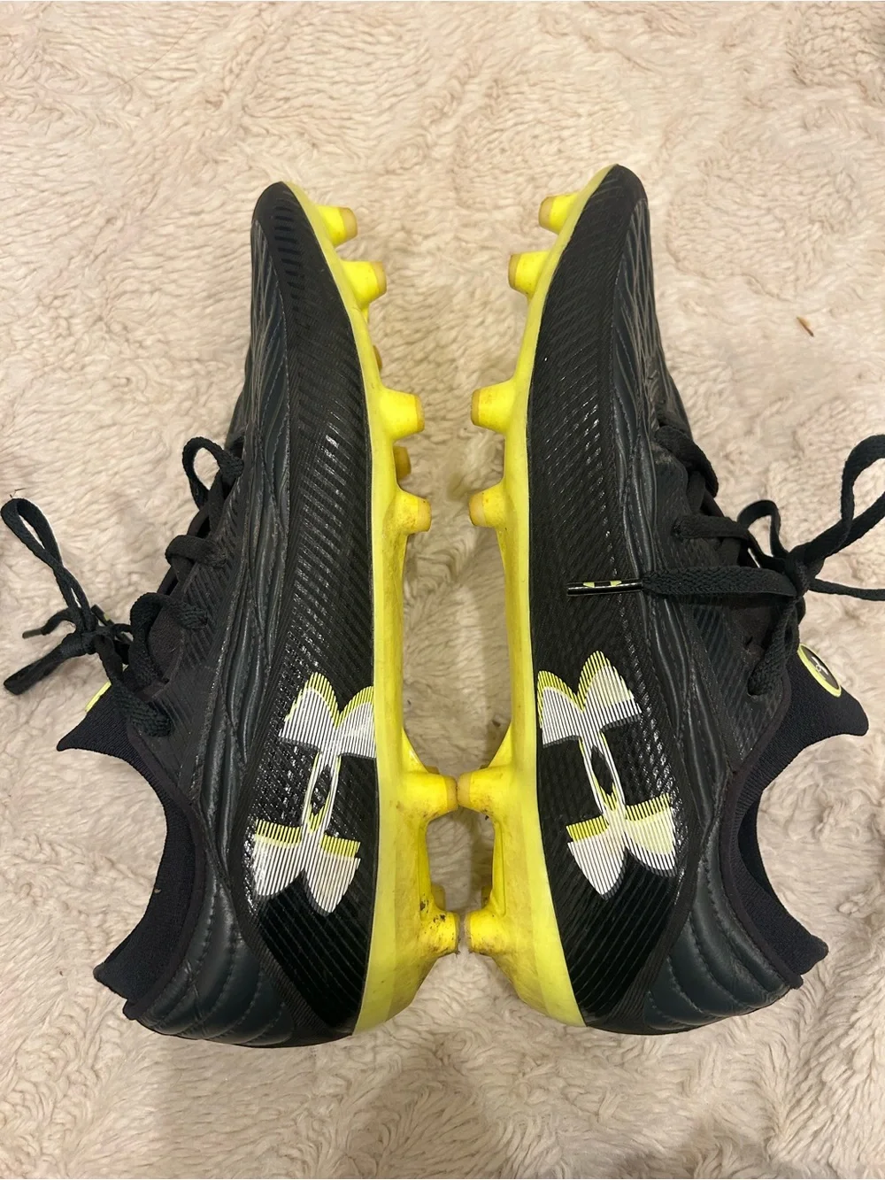 Under Armour Men’s Black Athletic Shoes with Lime Green Inners